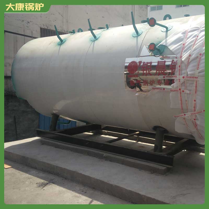 350萬(wàn)大卡燃?xì)鈱?dǎo)熱油鍋爐太康銀晨鍋爐廠商用天然氣鍋爐